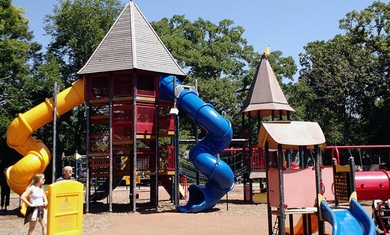 playgrounds near me